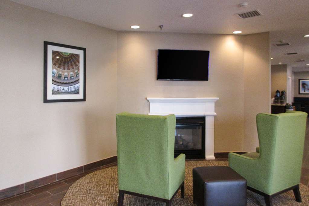 Comfort Inn Dekalb - Adjacent The University Interior photo